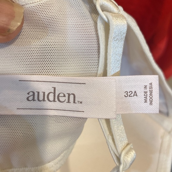 Bundle of 3 size 32A Auden Bras New With Tags - Picture 10 of 11